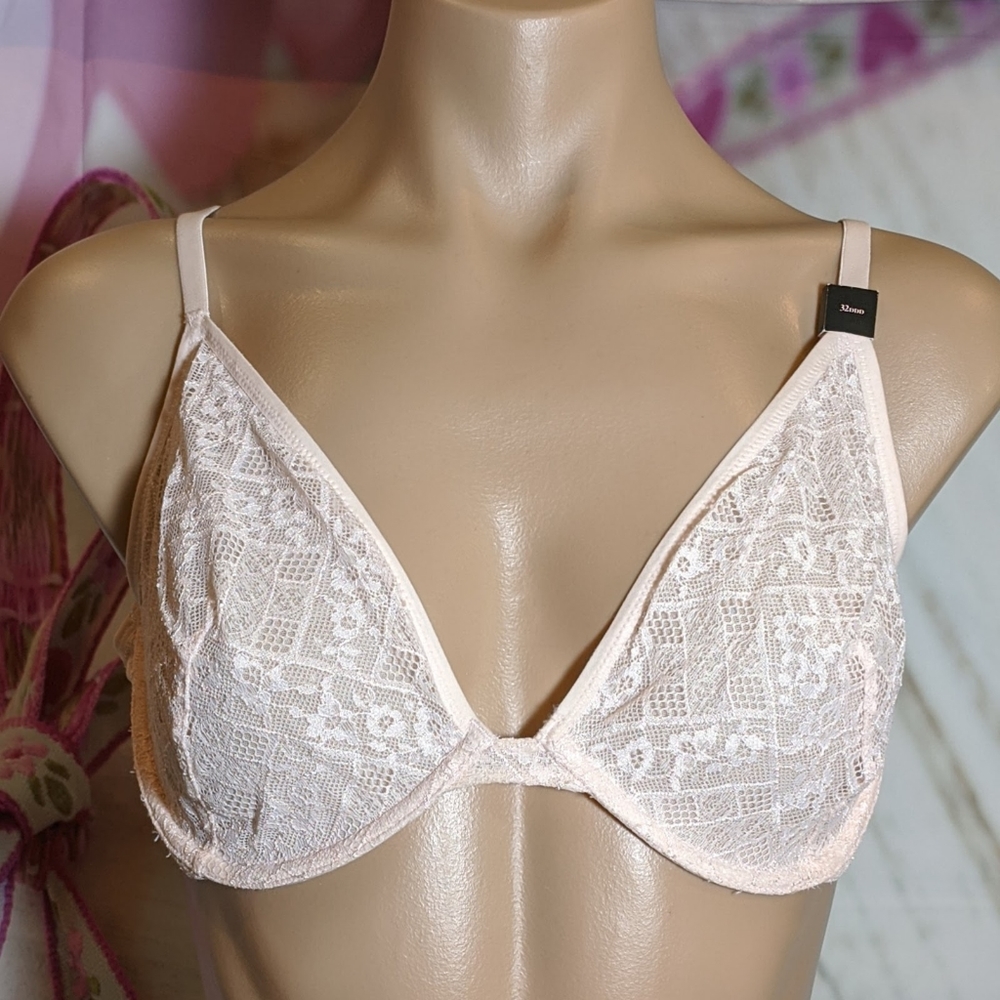 VS BBV Plunge Unlined Lace Bra Underwire NWT